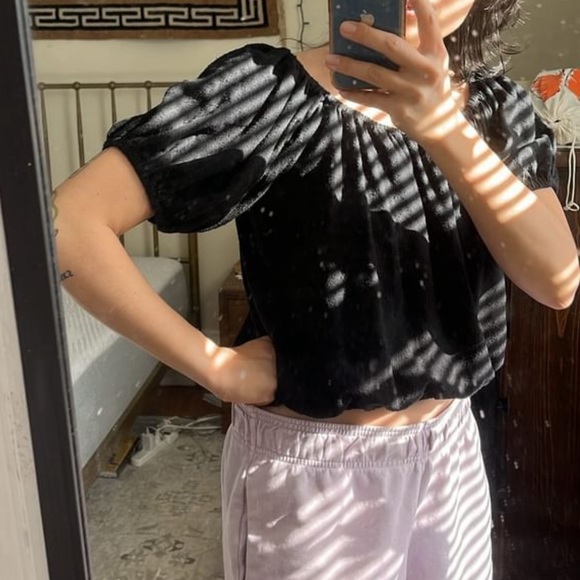 Traded Honeydove Vintage raw silk puff sleeve top, size L - Picture 8 of 11